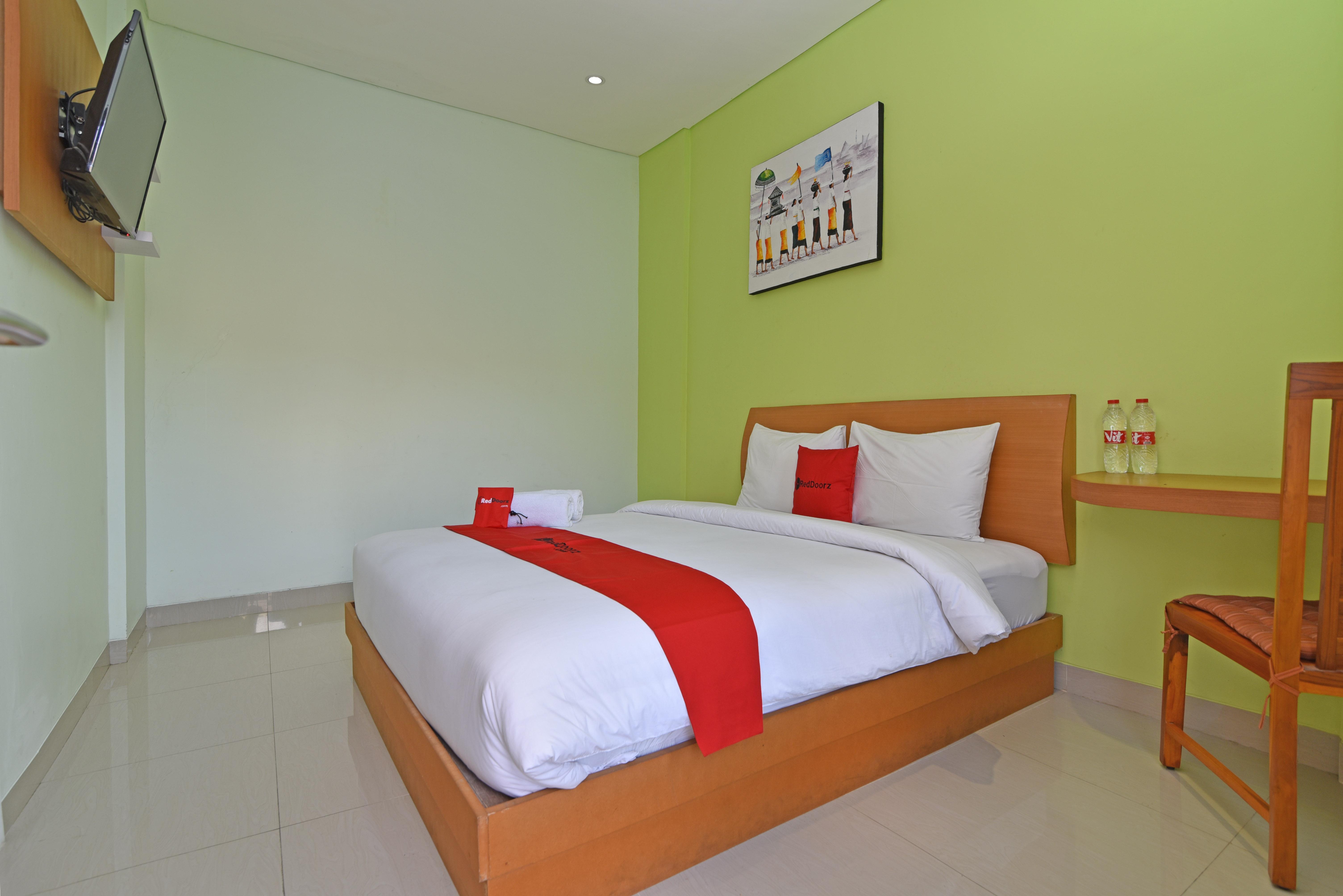 Reddoorz Plus @ Mahendradatta Denpasar Dış mekan fotoğraf